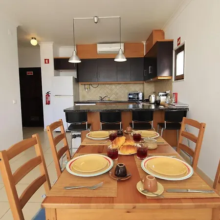 Apartment Shine & Garden With Pool By Homing *